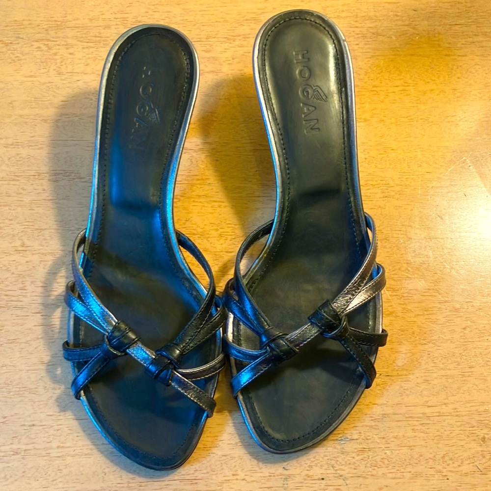 Hogan black and silver mules